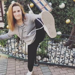 Meet your Posher, Maddie